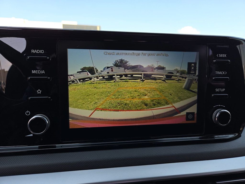 Thumbnail: 2021 Kia K5 - 32
