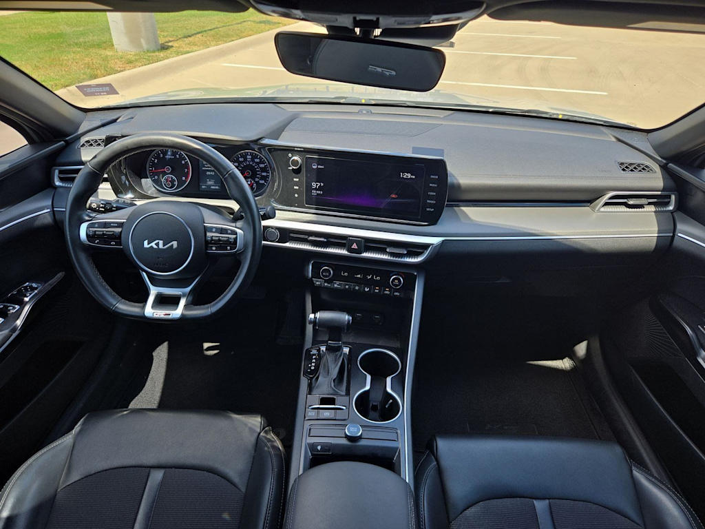 Thumbnail: 2022 Kia K5 - 9
