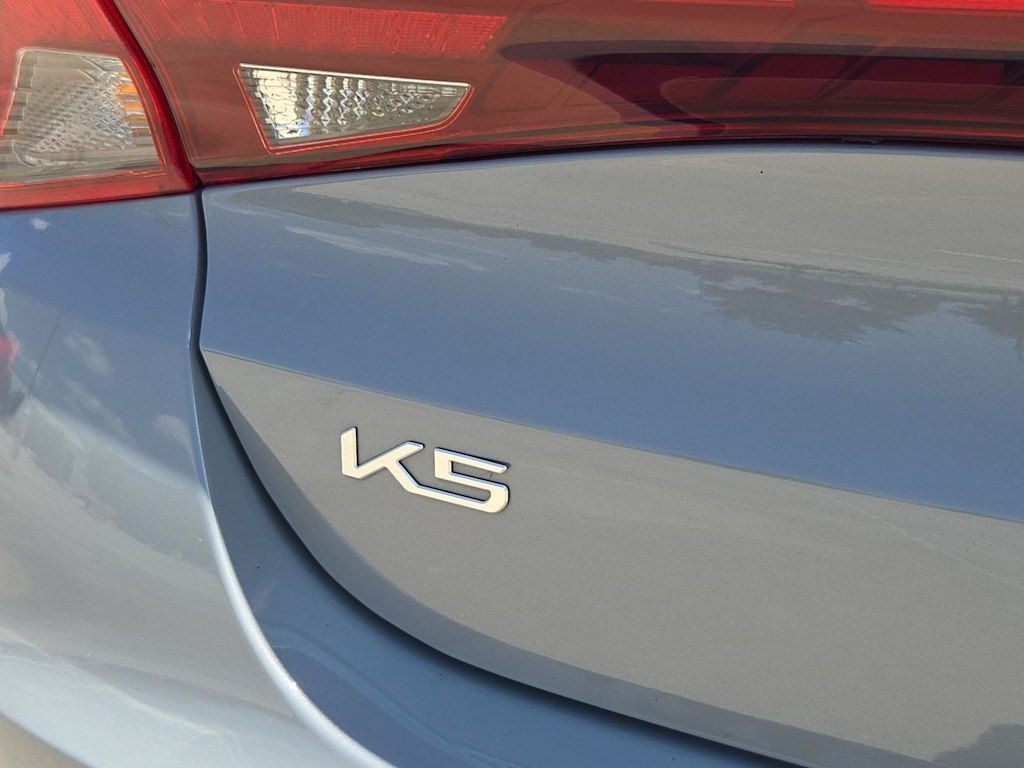 Thumbnail: 2024 Kia K5 - 21