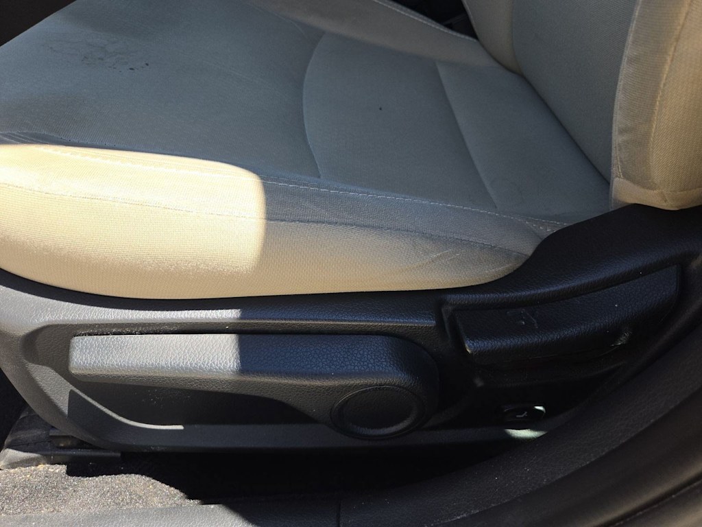 Thumbnail: 2015 Kia Optima - 24