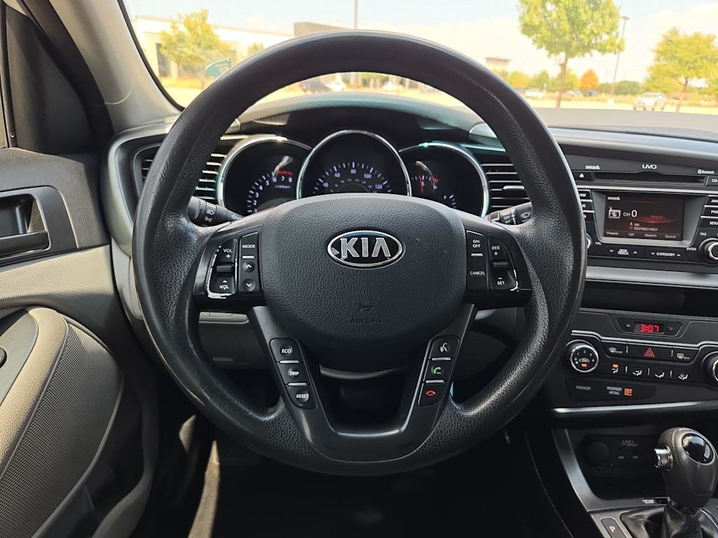 Thumbnail: 2013 Kia Optima - 13