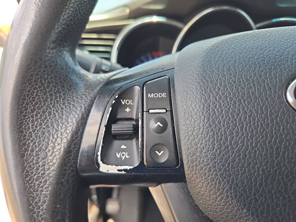 Thumbnail: 2013 Kia Optima - 26
