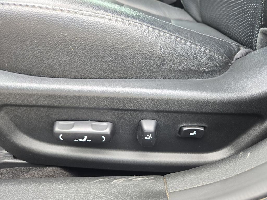 Thumbnail: 2015 Kia Optima - 23