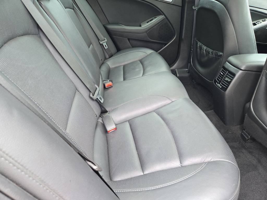 Thumbnail: 2015 Kia Optima - 11