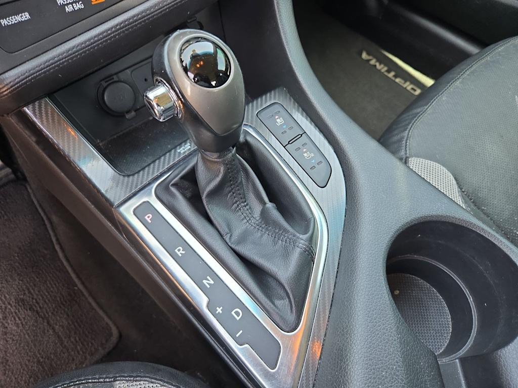 Thumbnail: 2012 Kia Optima - 34