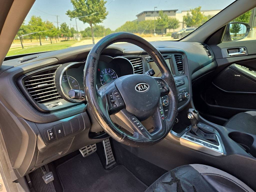 Thumbnail: 2012 Kia Optima - 2