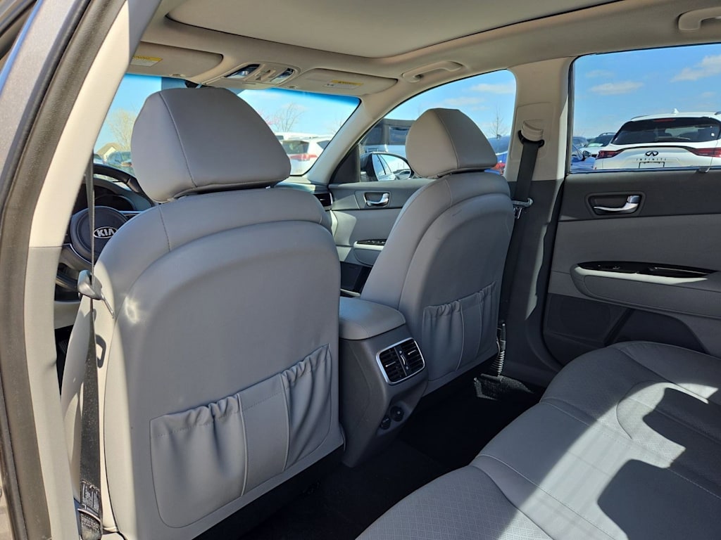 Thumbnail: 2016 Kia Optima - 12