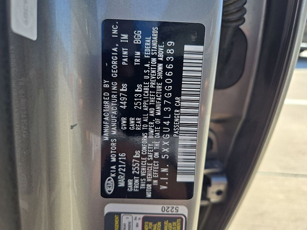 Thumbnail: 2016 Kia Optima - 18