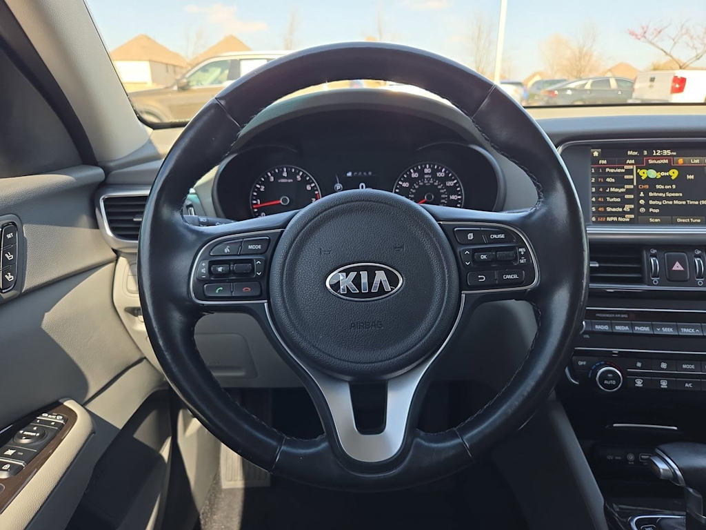 Thumbnail: 2016 Kia Optima - 13