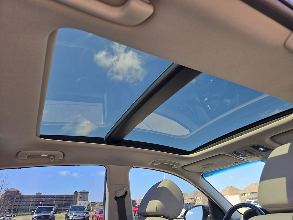 Thumbnail: 2016 Kia Optima - 27