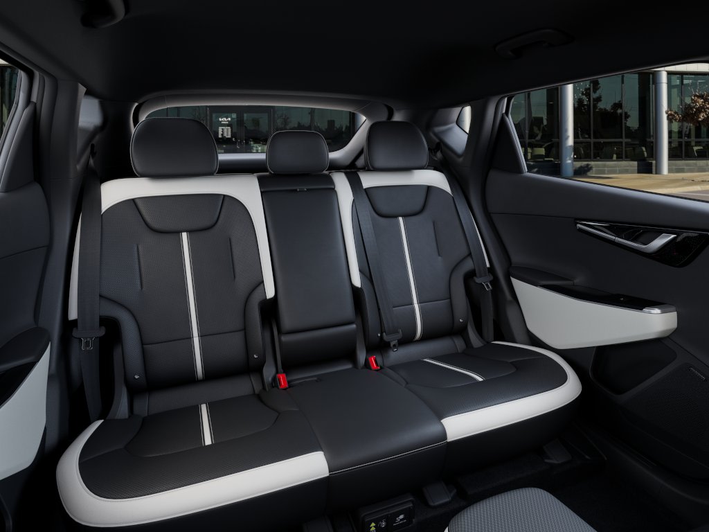 Thumbnail: 2026 Kia EV6 - 8