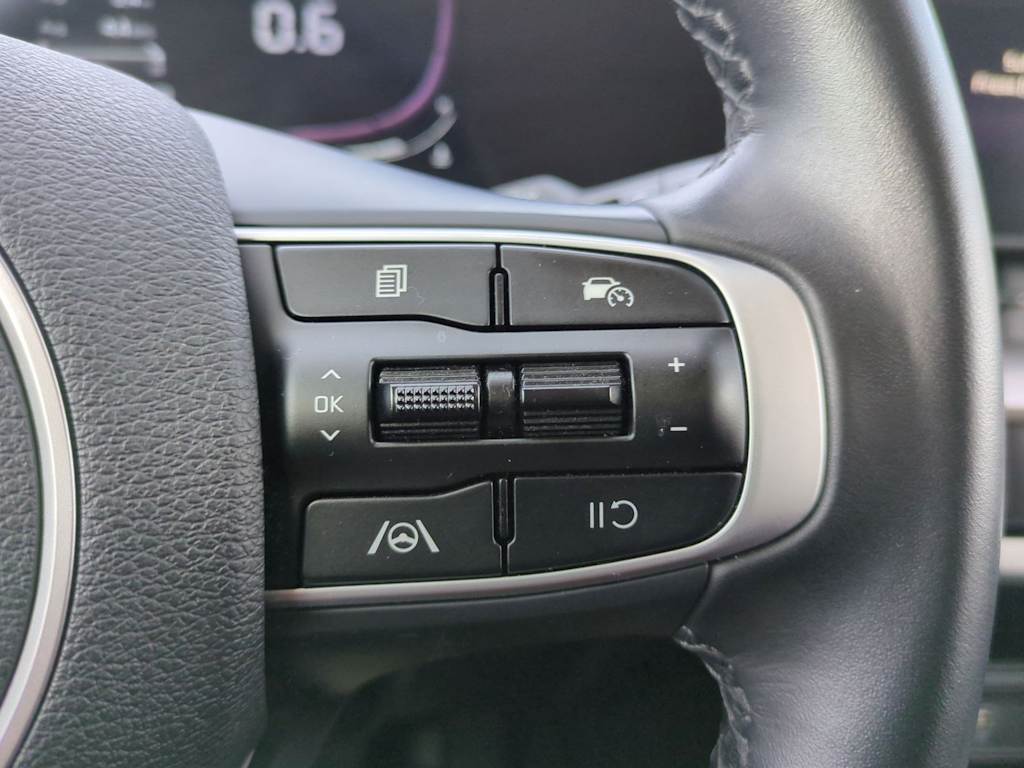 2023 Kia Sportage EX 27