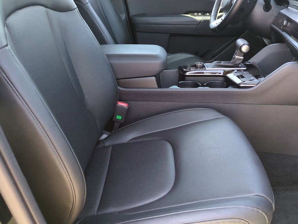 2023 Kia Sportage EX 25
