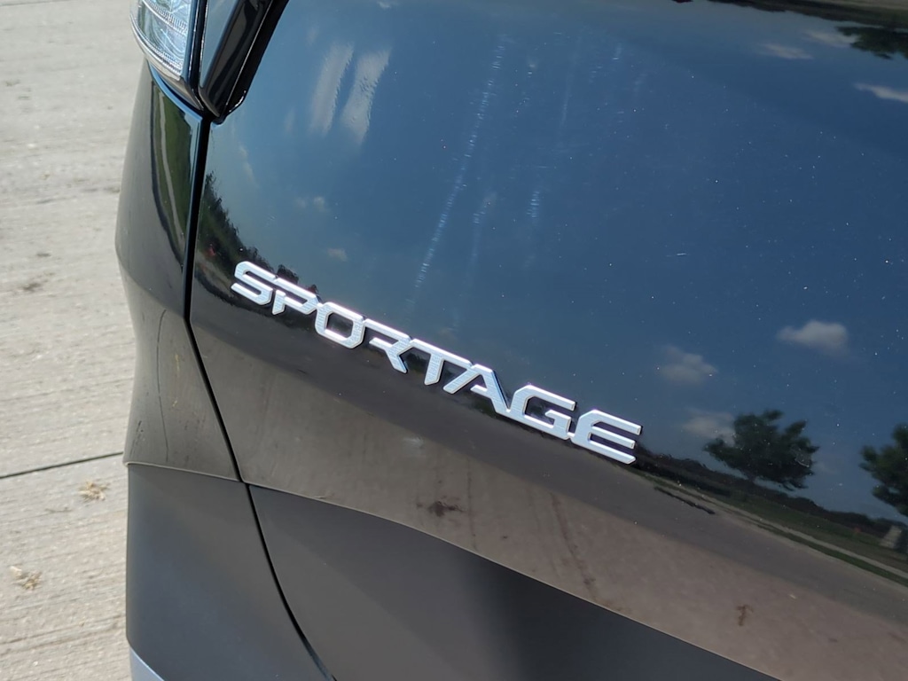 2023 Kia Sportage EX 22
