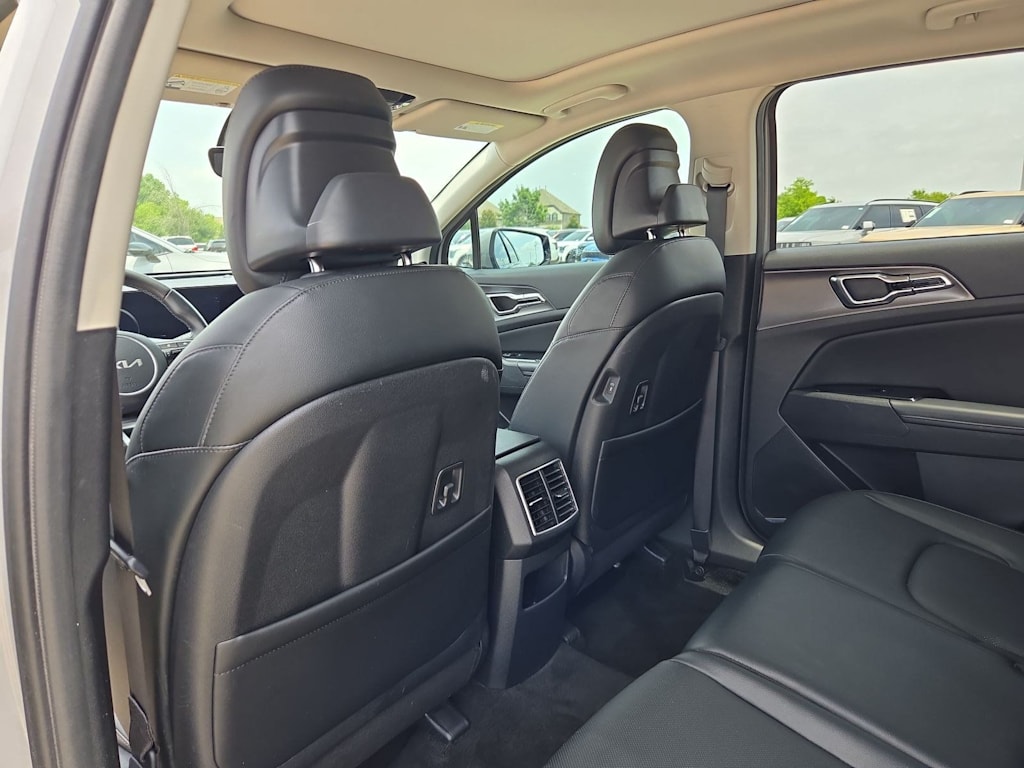 Thumbnail: 2024 Kia Sportage - 12