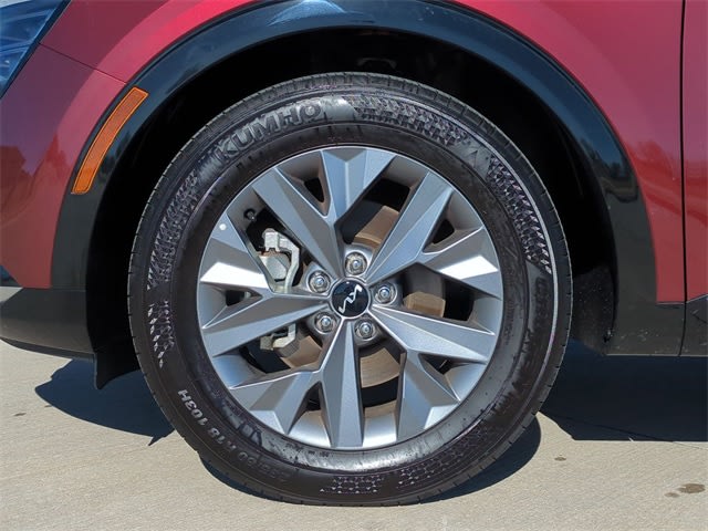 2025 Kia Sportage SX 8