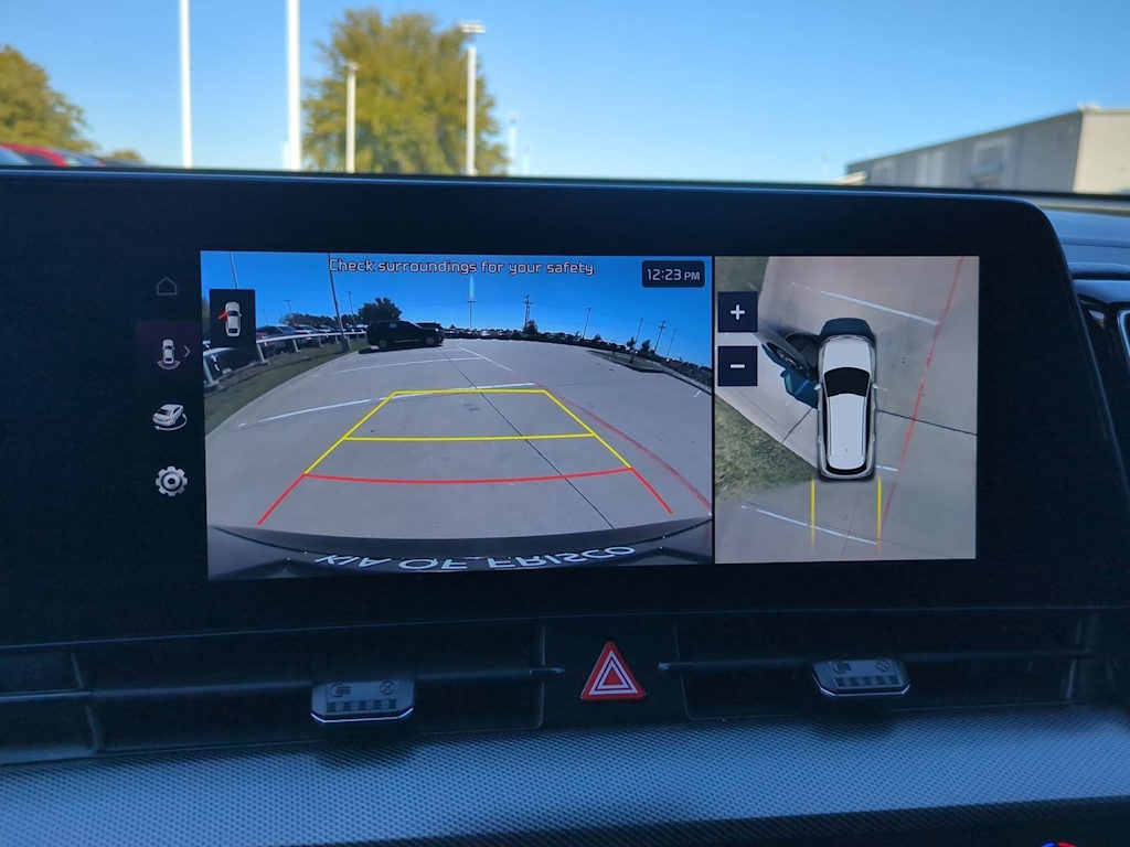 Thumbnail: 2023 Kia Sportage - 33