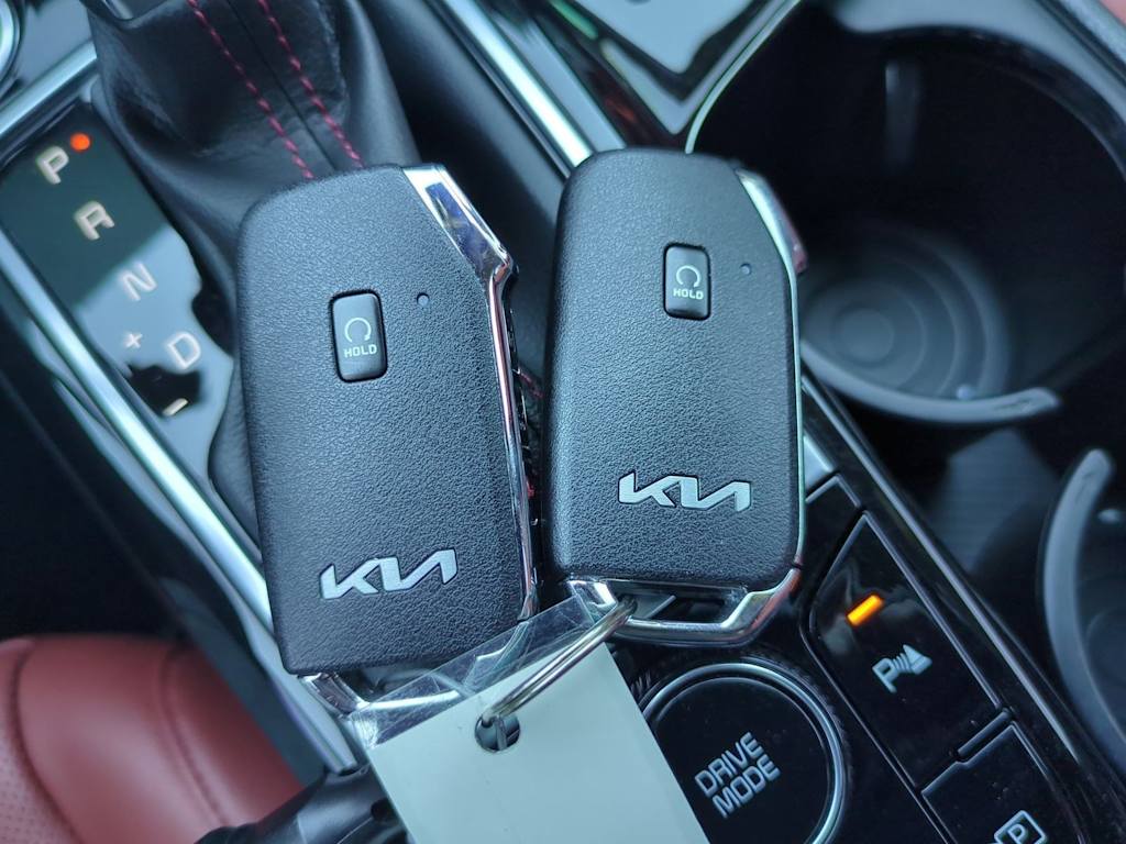 Thumbnail: 2023 Kia Sportage - 37