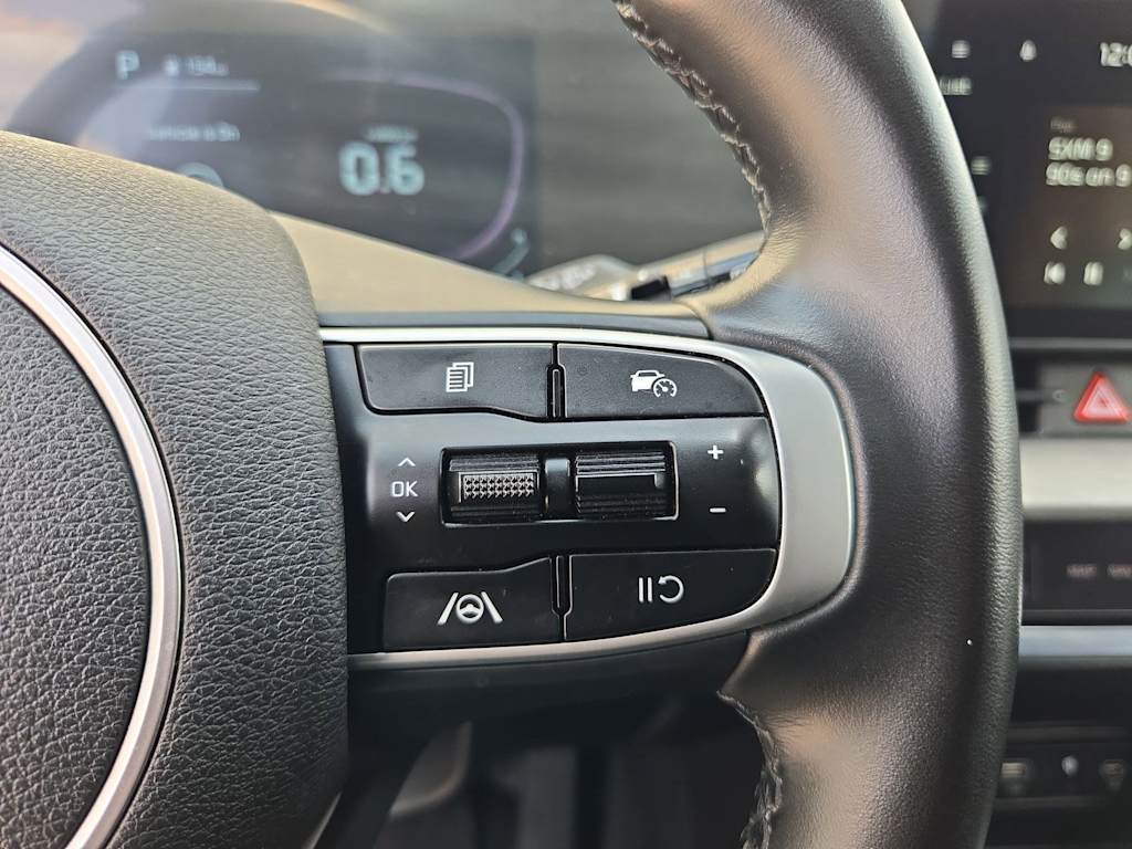 Thumbnail: 2023 Kia Sportage - 28