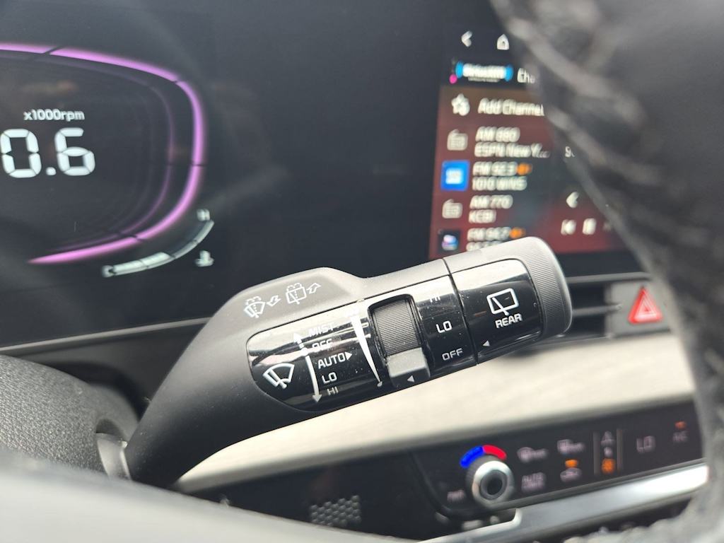 Thumbnail: 2024 Kia Sportage - 16