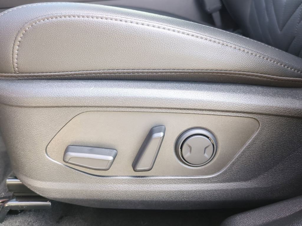 Thumbnail: 2024 Kia Sportage - 24