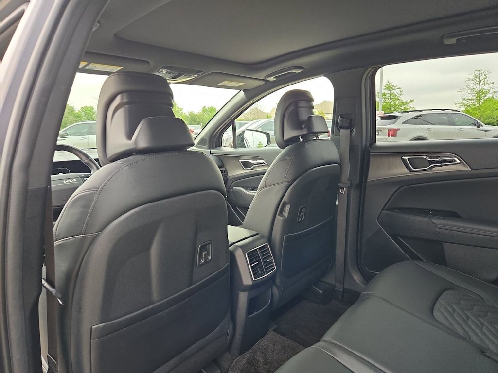 Thumbnail: 2026 Kia Sportage - 12