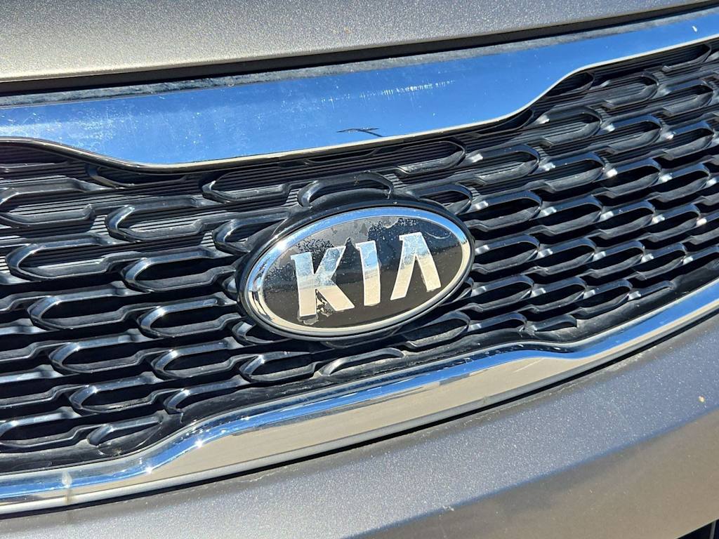 Thumbnail: 2015 Kia Sorento - 7