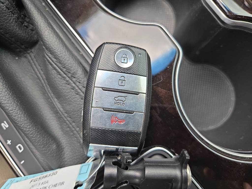 Thumbnail: 2015 Kia Sorento - 37