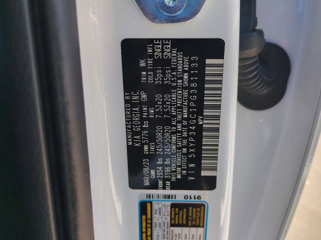 Thumbnail: 2023 Kia Telluride - 19