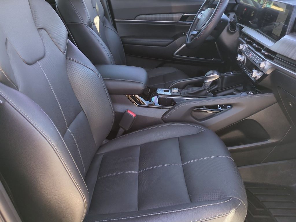 Thumbnail: 2023 Kia Telluride - 12