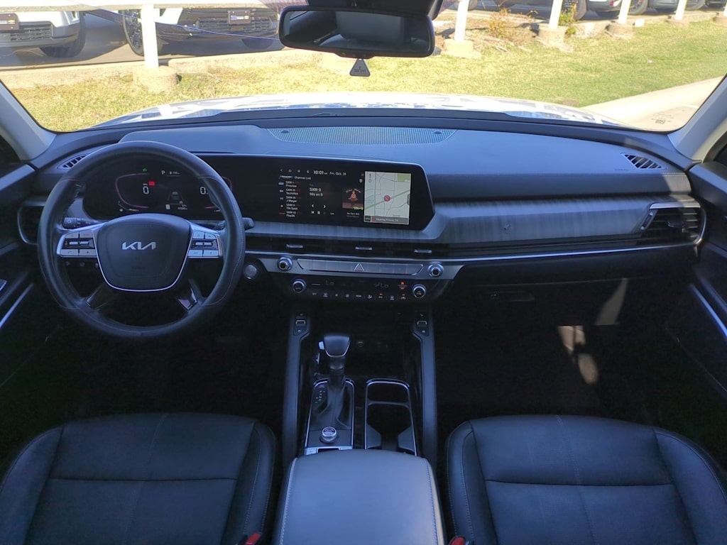 Thumbnail: 2023 Kia Telluride - 10