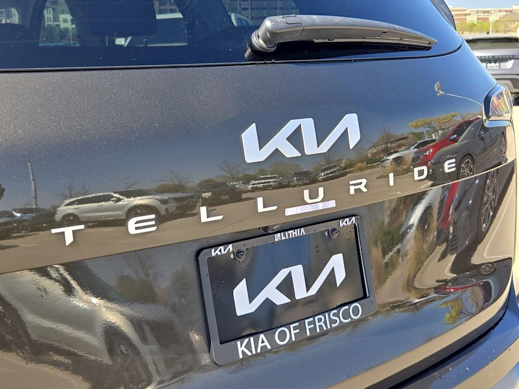 Thumbnail: 2023 Kia Telluride - 7