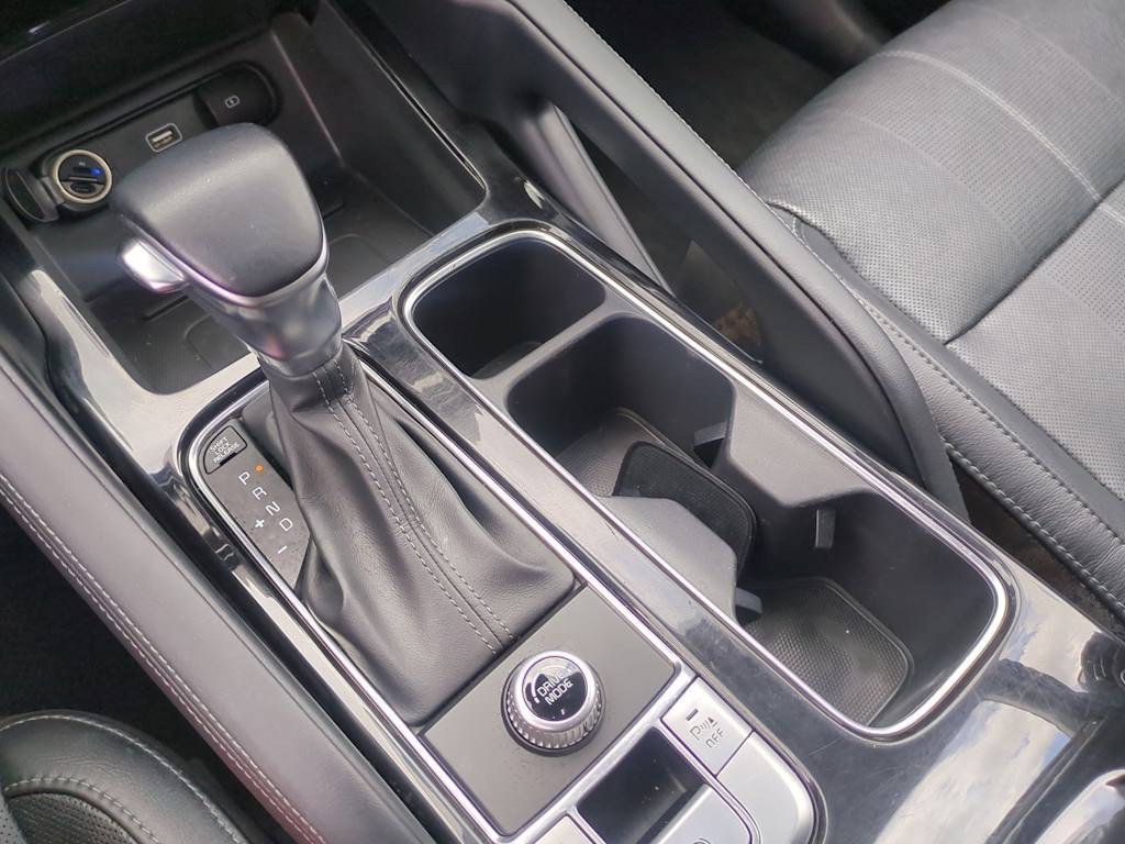 Thumbnail: 2020 Kia Telluride - 35
