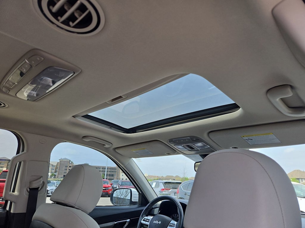 Thumbnail: 2022 Kia Telluride - 27