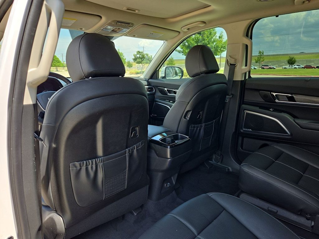 Thumbnail: 2022 Kia Telluride - 12