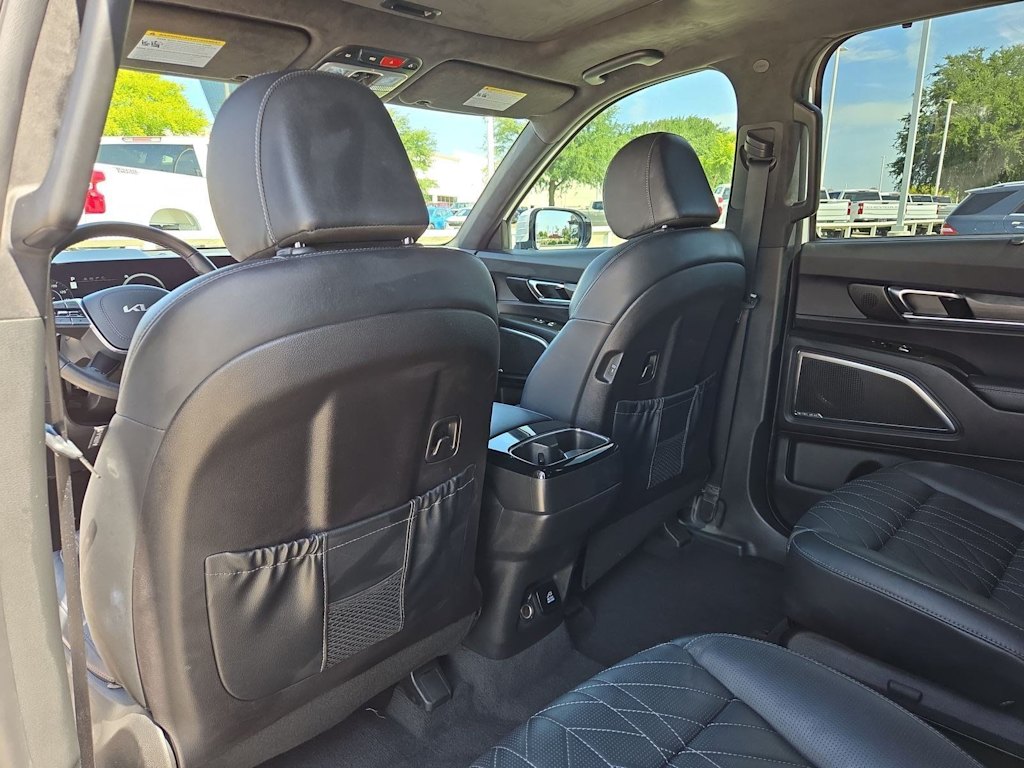 Thumbnail: 2023 Kia Telluride - 12