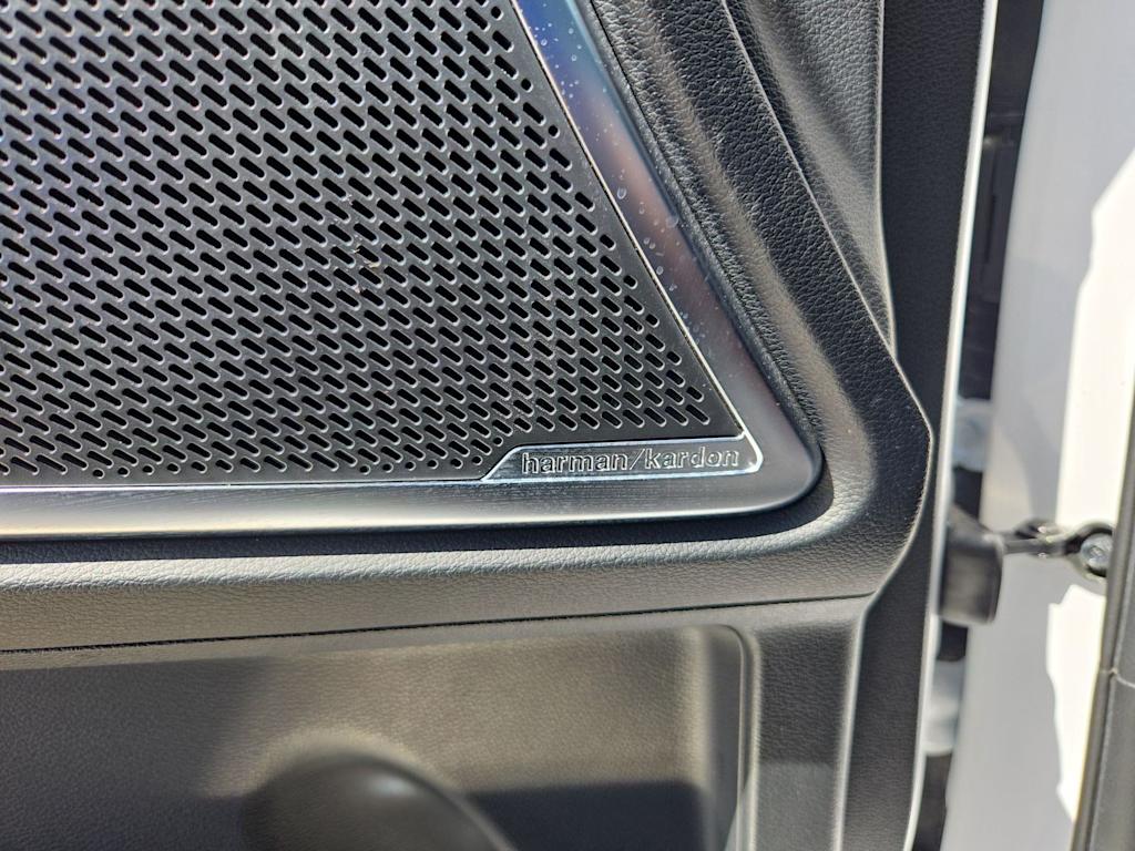 Thumbnail: 2023 Kia Telluride - 31