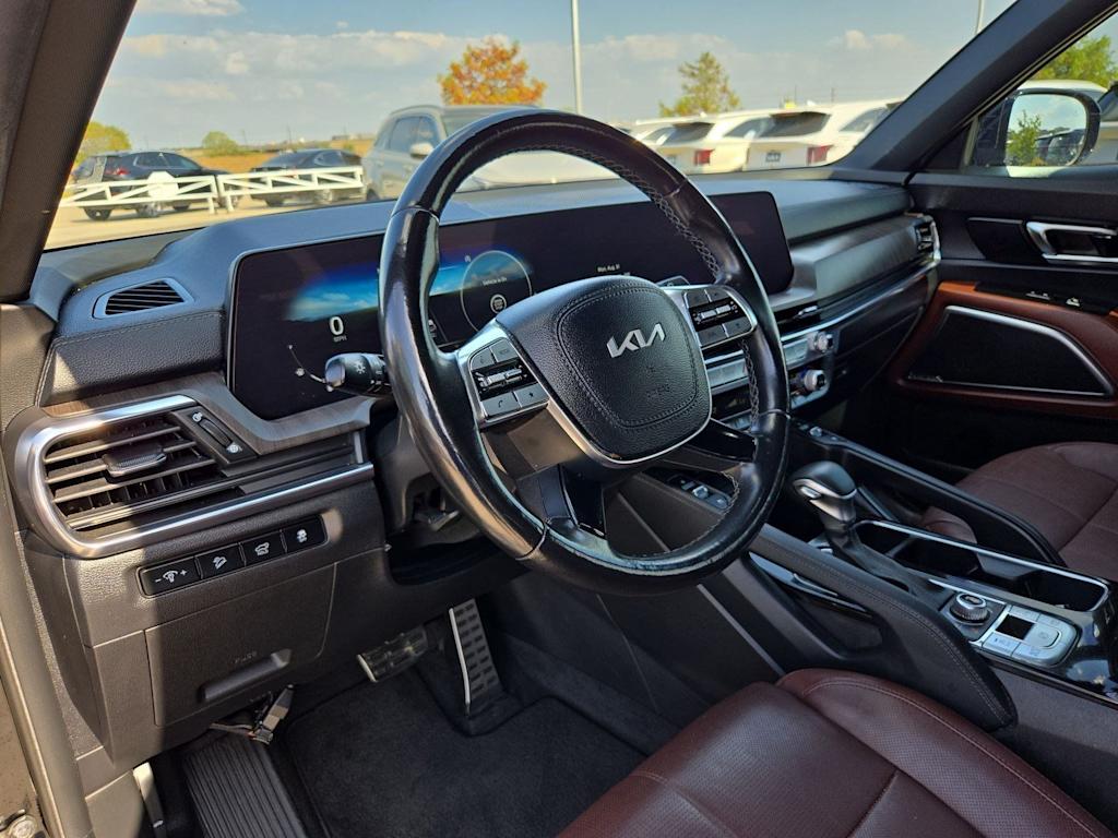 Thumbnail: 2023 Kia Telluride - 2