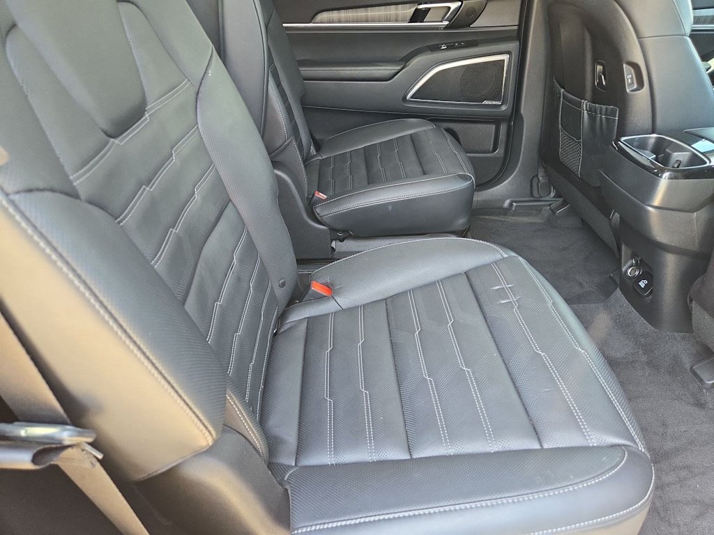 Thumbnail: 2025 Kia Telluride - 26