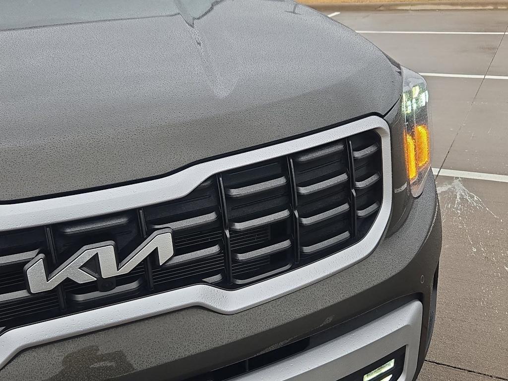 Thumbnail: 2024 Kia Telluride - 23