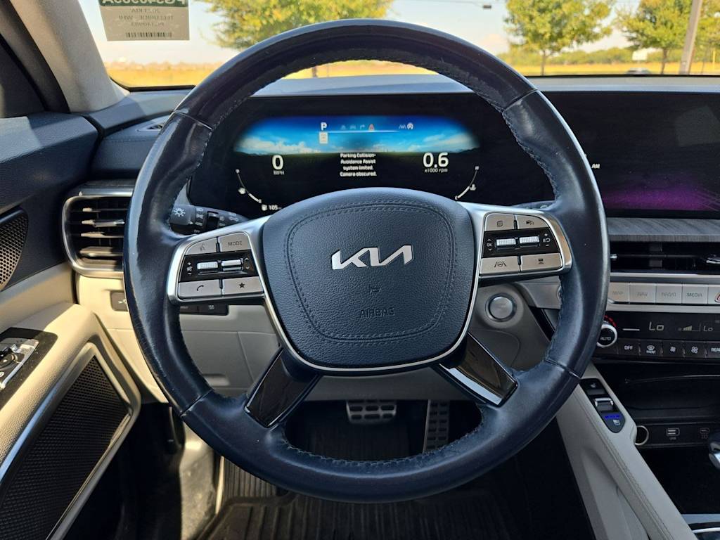 Thumbnail: 2023 Kia Telluride - 13