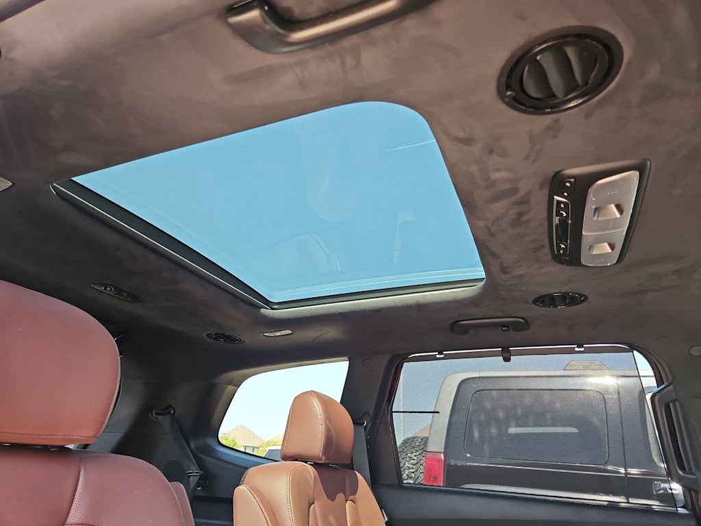 Thumbnail: 2024 Kia Telluride - 29
