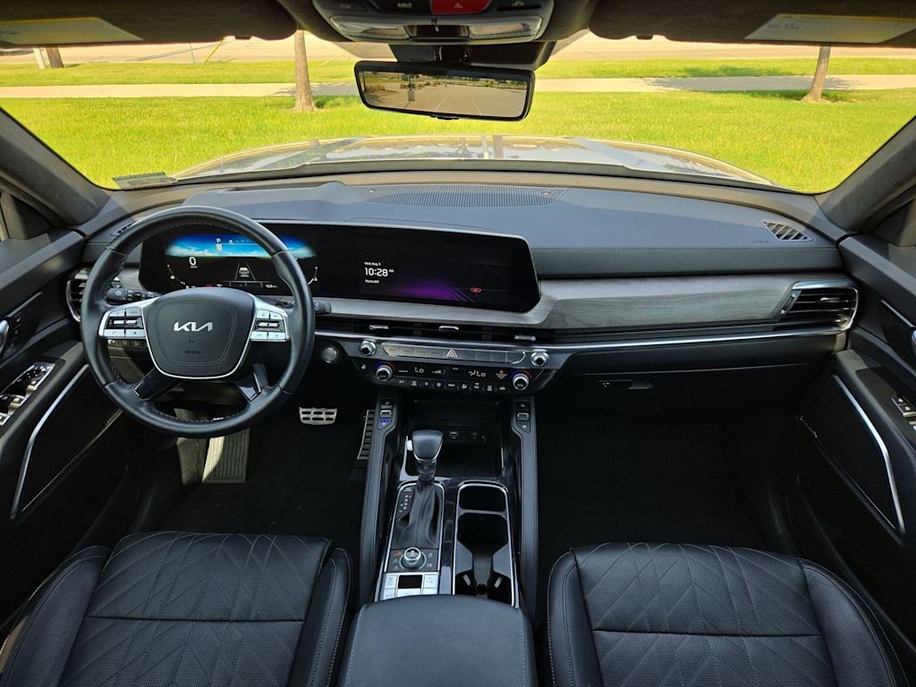 Thumbnail: 2023 Kia Telluride - 9
