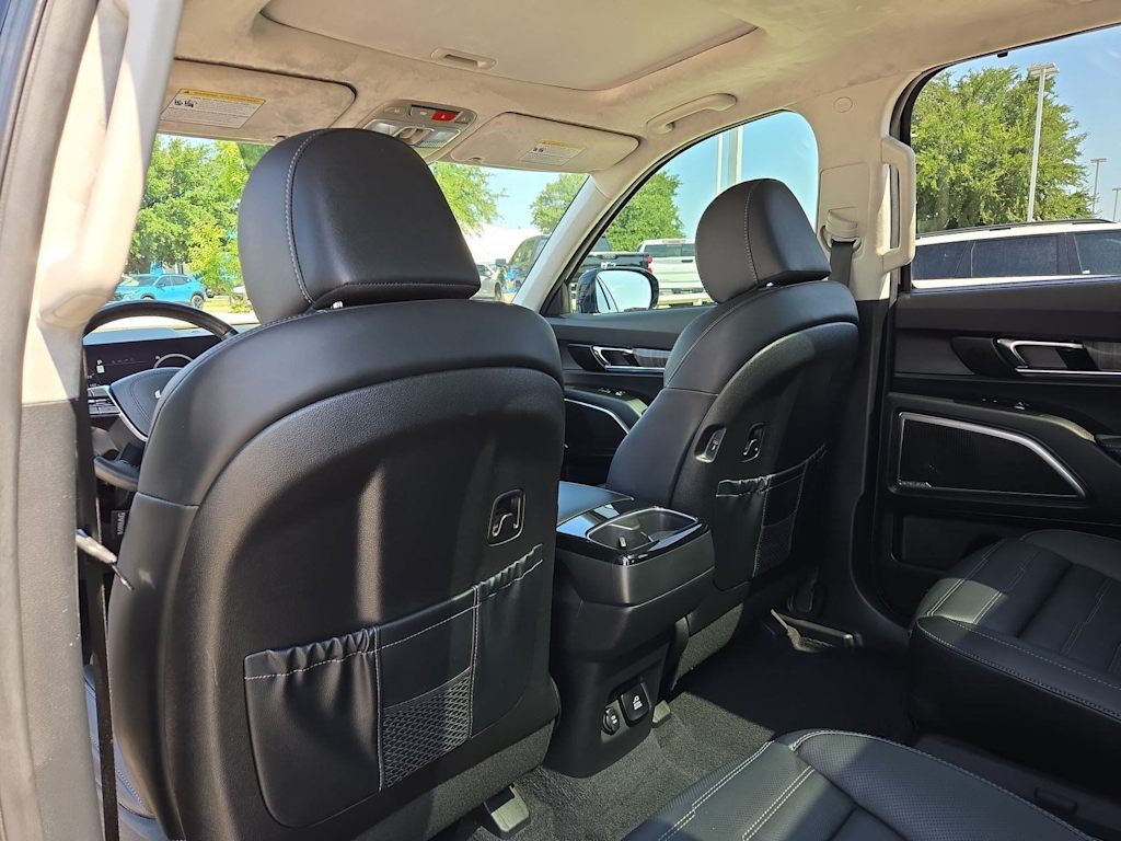 Thumbnail: 2024 Kia Telluride - 11