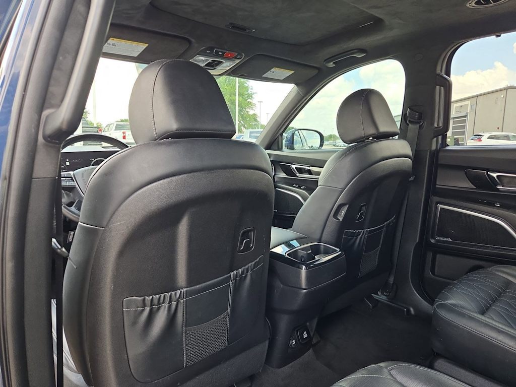 Thumbnail: 2023 Kia Telluride - 12