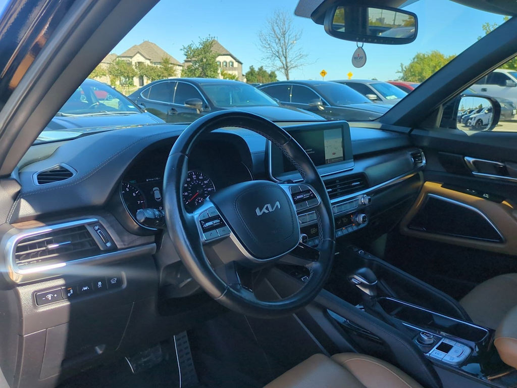 Thumbnail: 2022 Kia Telluride - 2