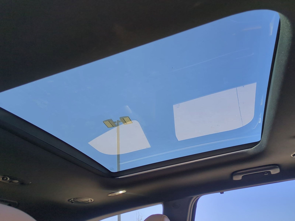 Thumbnail: 2022 Kia Telluride - 30