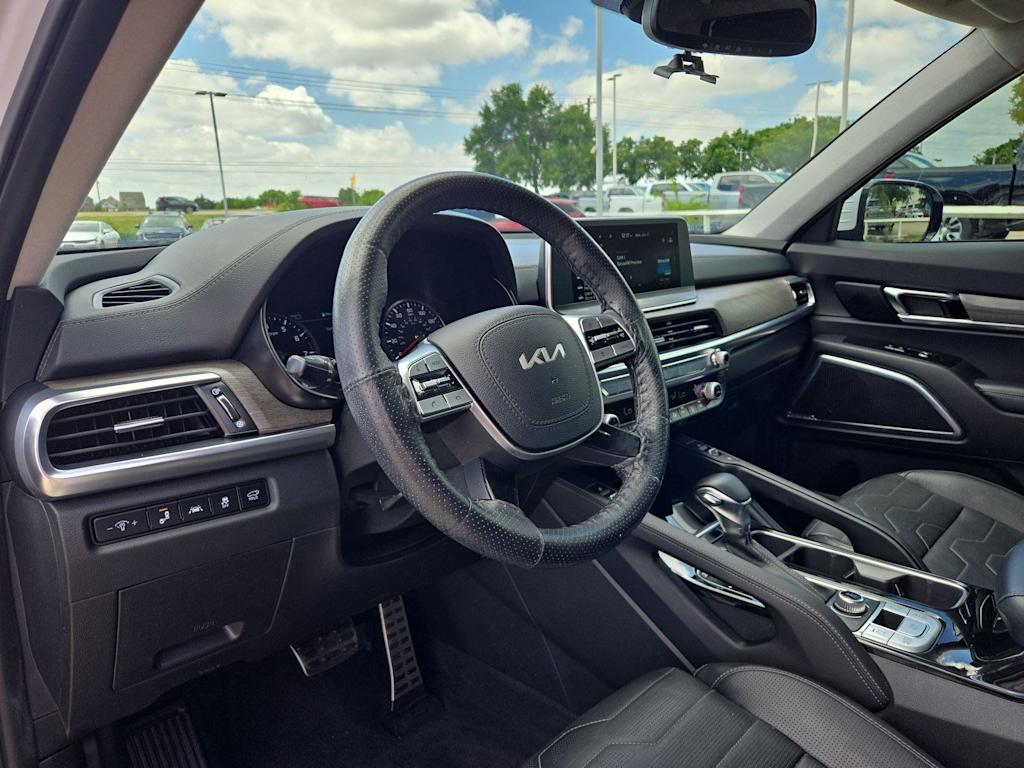 Thumbnail: 2022 Kia Telluride - 2