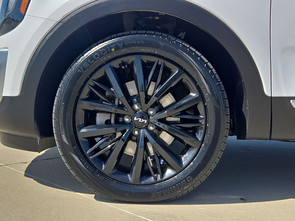 Thumbnail: 2022 Kia Telluride - 8