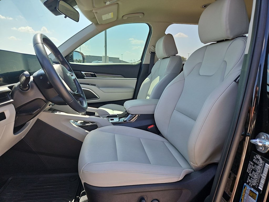 Thumbnail: 2024 Kia Telluride - 11